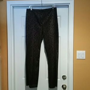 Like New NY&CO Blk Flowered Dress Pants Sz 14
